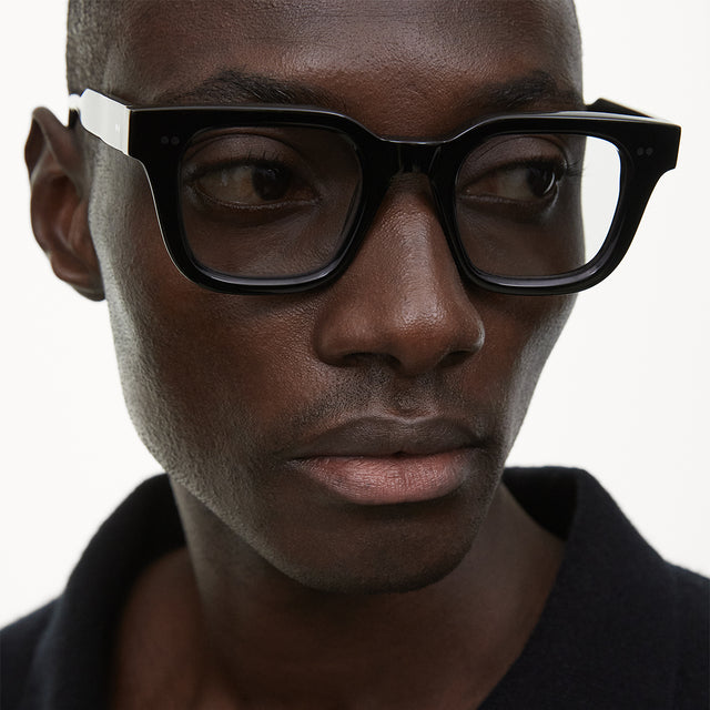 04 Photochromic Black