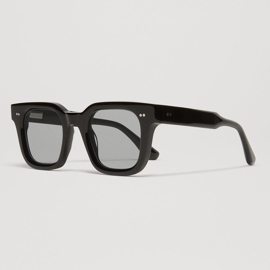 04 Photochromic Black