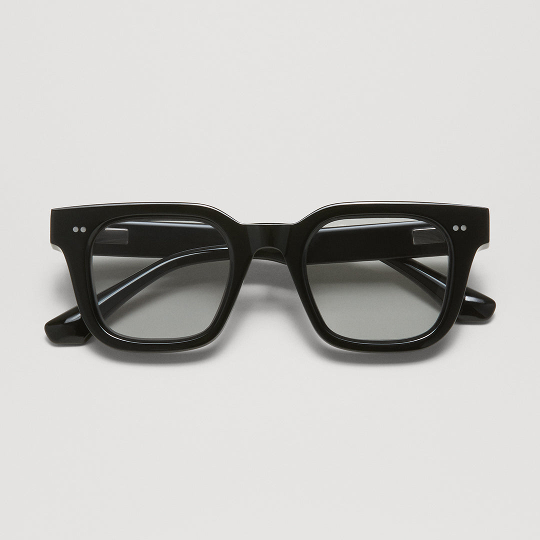 04 Photochromic Black