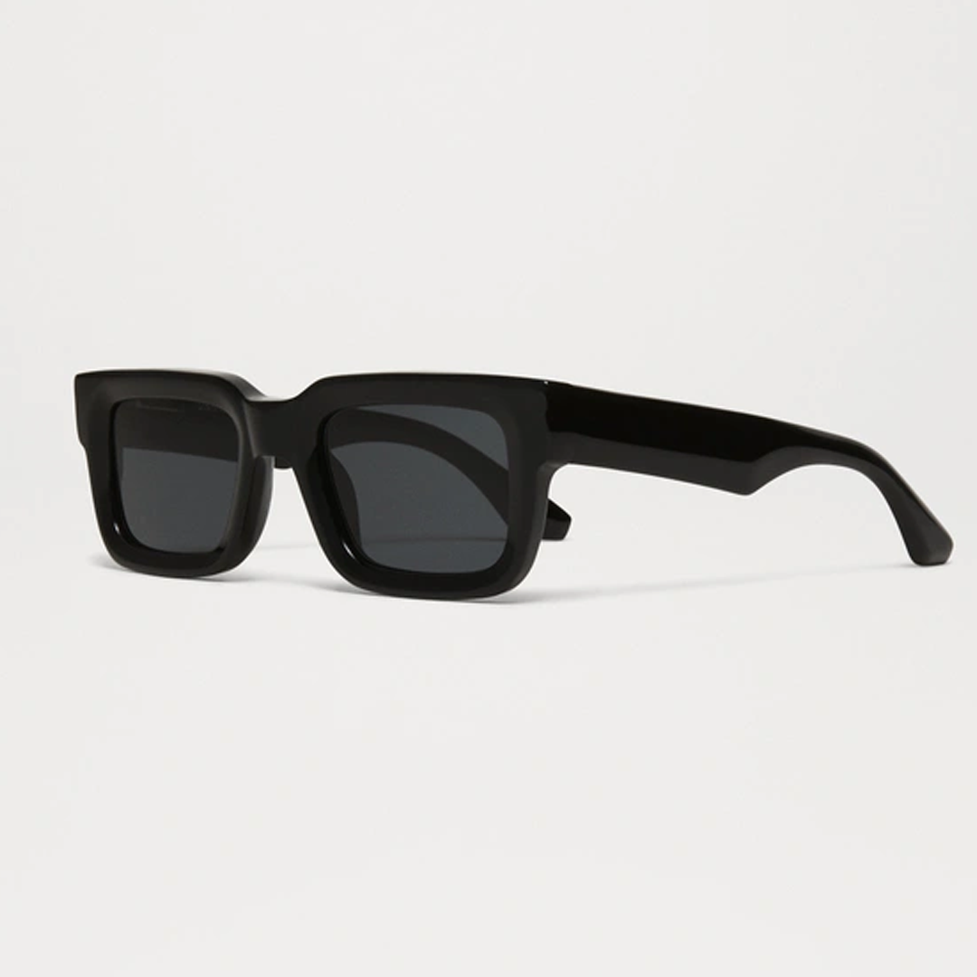 05 Black