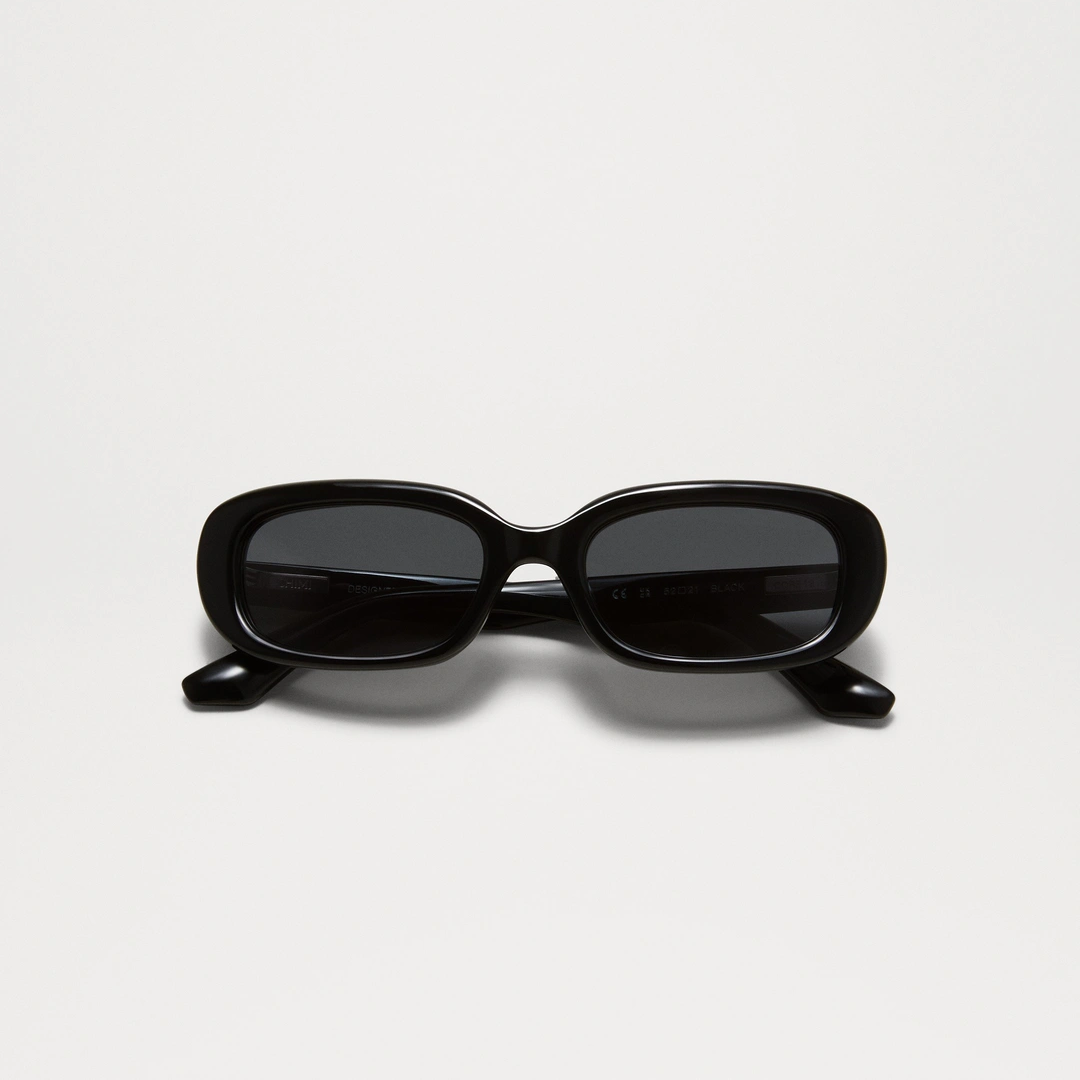 12 Black